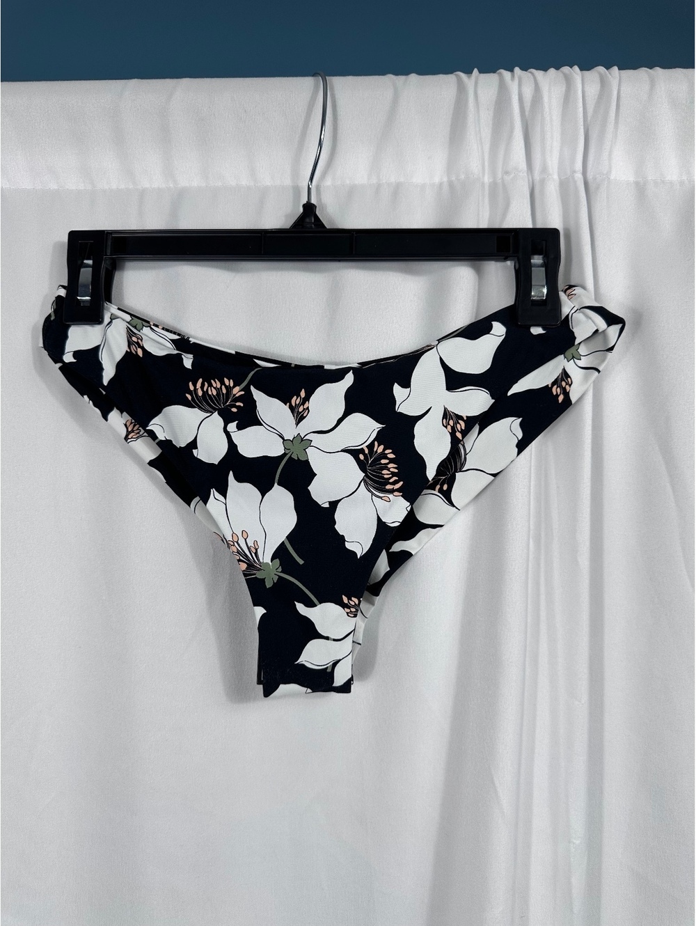 Volcom Midnight Lily Cheekini Bikini Bottom in Black, Size M
